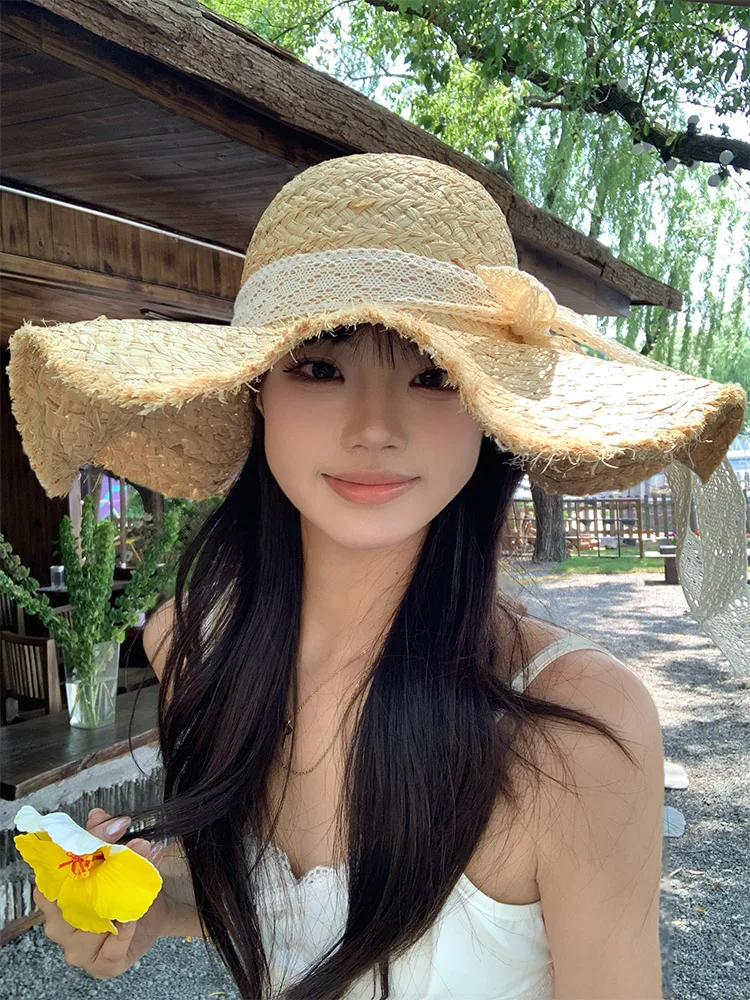 Ladies Large Brim Straw Hat Summer Beach Vacation Sun Protection Hat Countryside Style Sunshade Sun Hat Elegant round Top