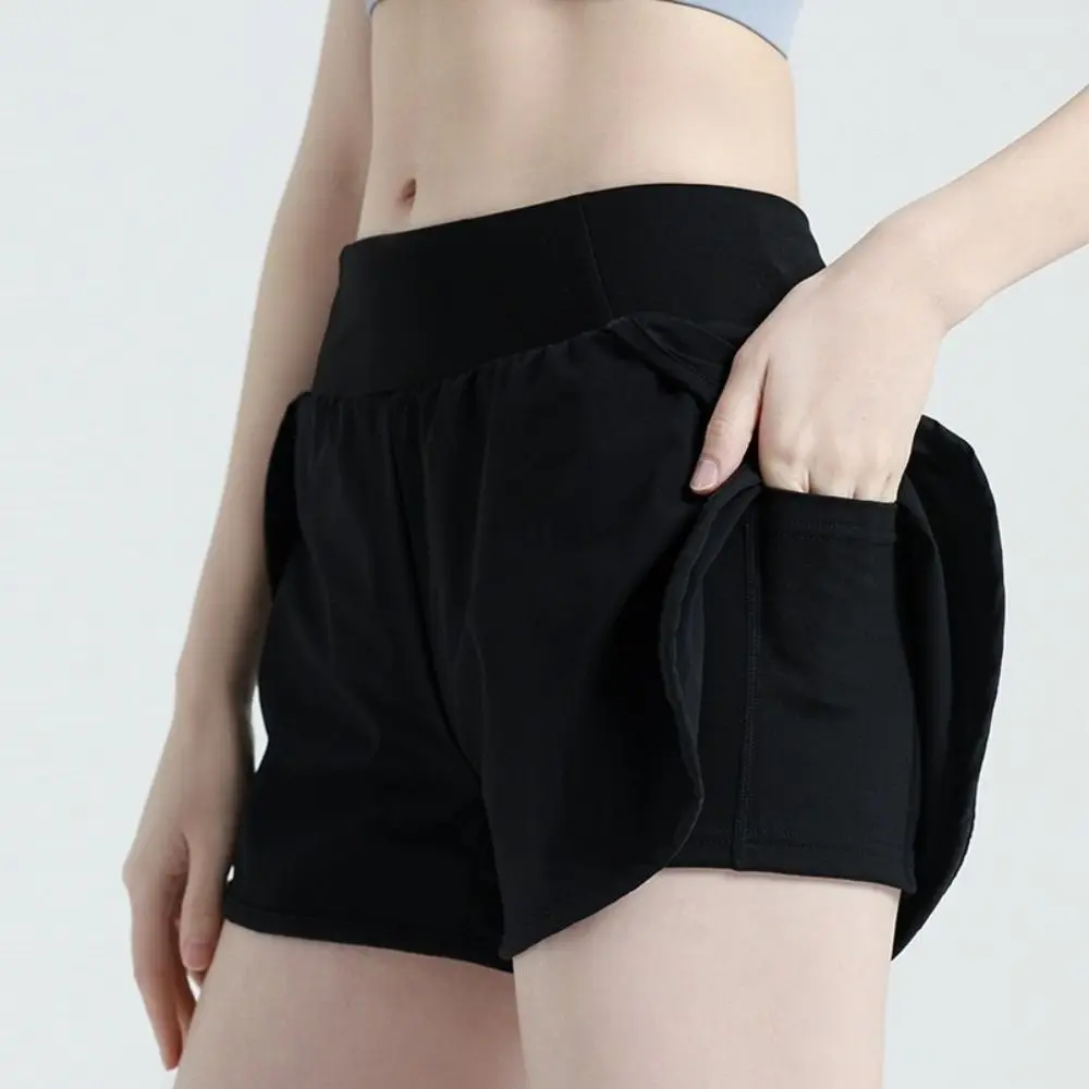Casual Anti-glare Lining 2 in 1 Yoga Shorts Loose Fitting Hem Elastic Sports Shorts Side Pockets Breathable Fitness Shorts Gym