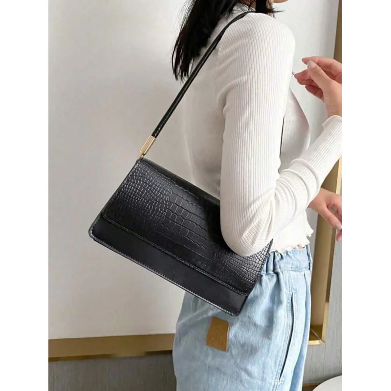 

Fashion Crocodile Embossed Flap Shoulder Bag