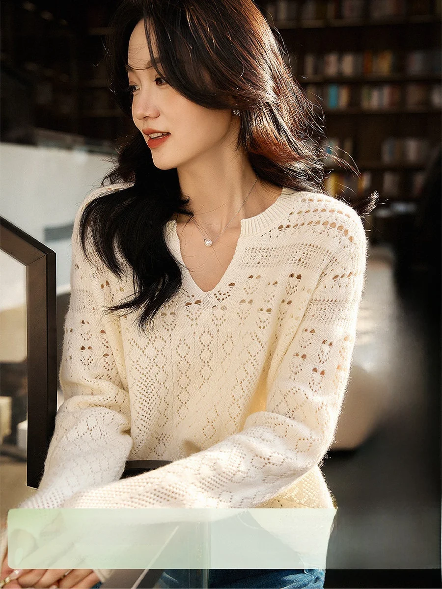 

Marrng Love Knitted Sweater Wool Camere Hollow out Embroidery Knitwear Scissors Collar Top Spring New Sle Women's Faion