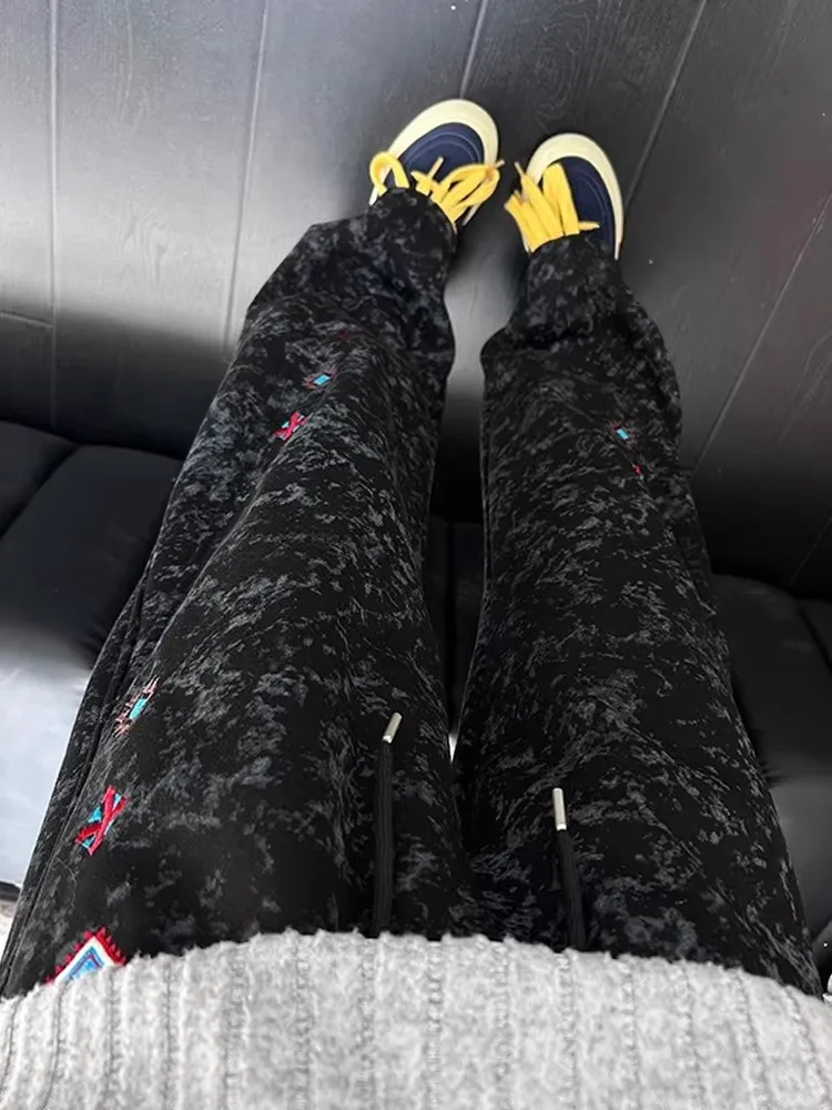 Deep Grey Embroidered Tie Dye Fleece Lined Thick American Style Casual Pants for Men Autumn Winter Sports Straight Leg Trousers