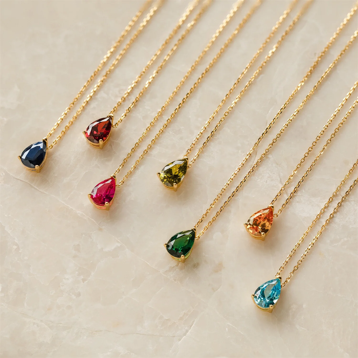 Minimalist Stainless Steel Shinny Waterdrop Shaped Zircon Necklace for Women Girls Waterproof Jewelry Birthday Gifts