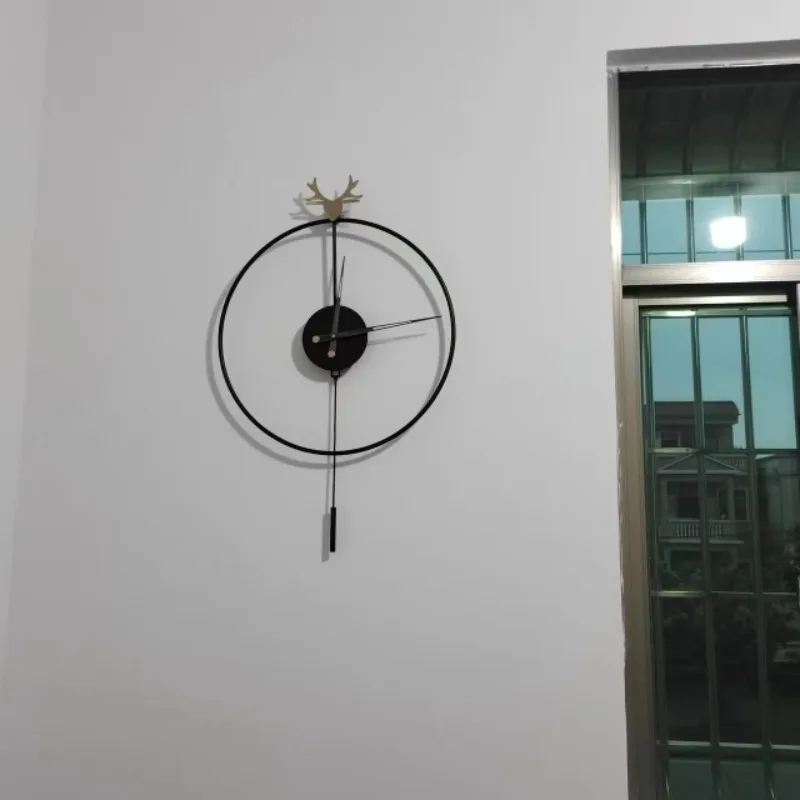 Interior Aesthetic Wall Clock Korean Nordic Mural Luxury Creative Simple Fashion Wall Watch Restaurant Horloge Home Decoration