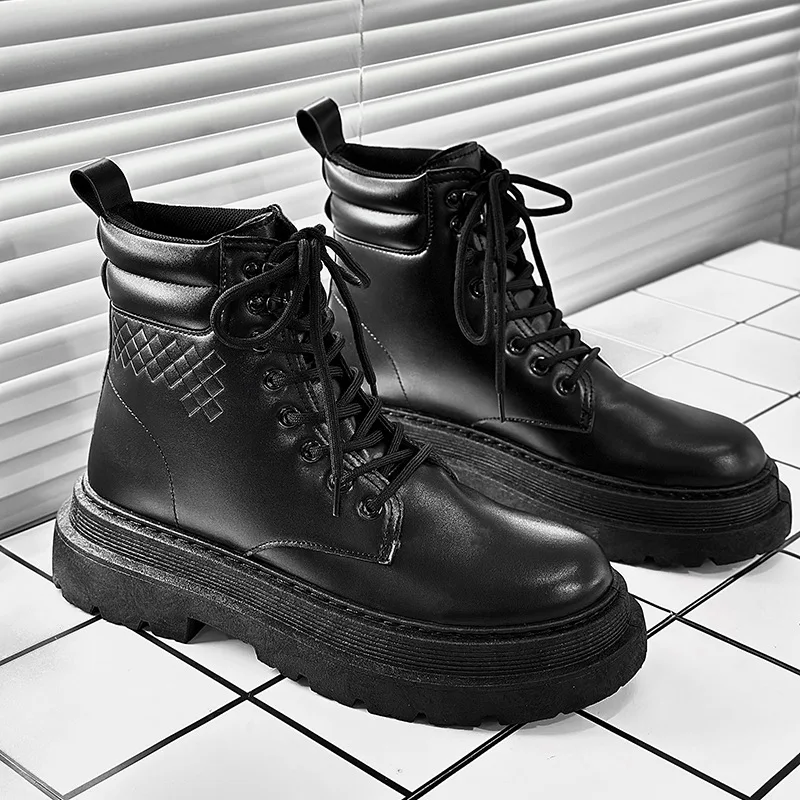 Autumn Man Fashion Work Boots Sneakers Round Toe Black Waterproof Casual Motorcycle Boots Versatile Platform Boots