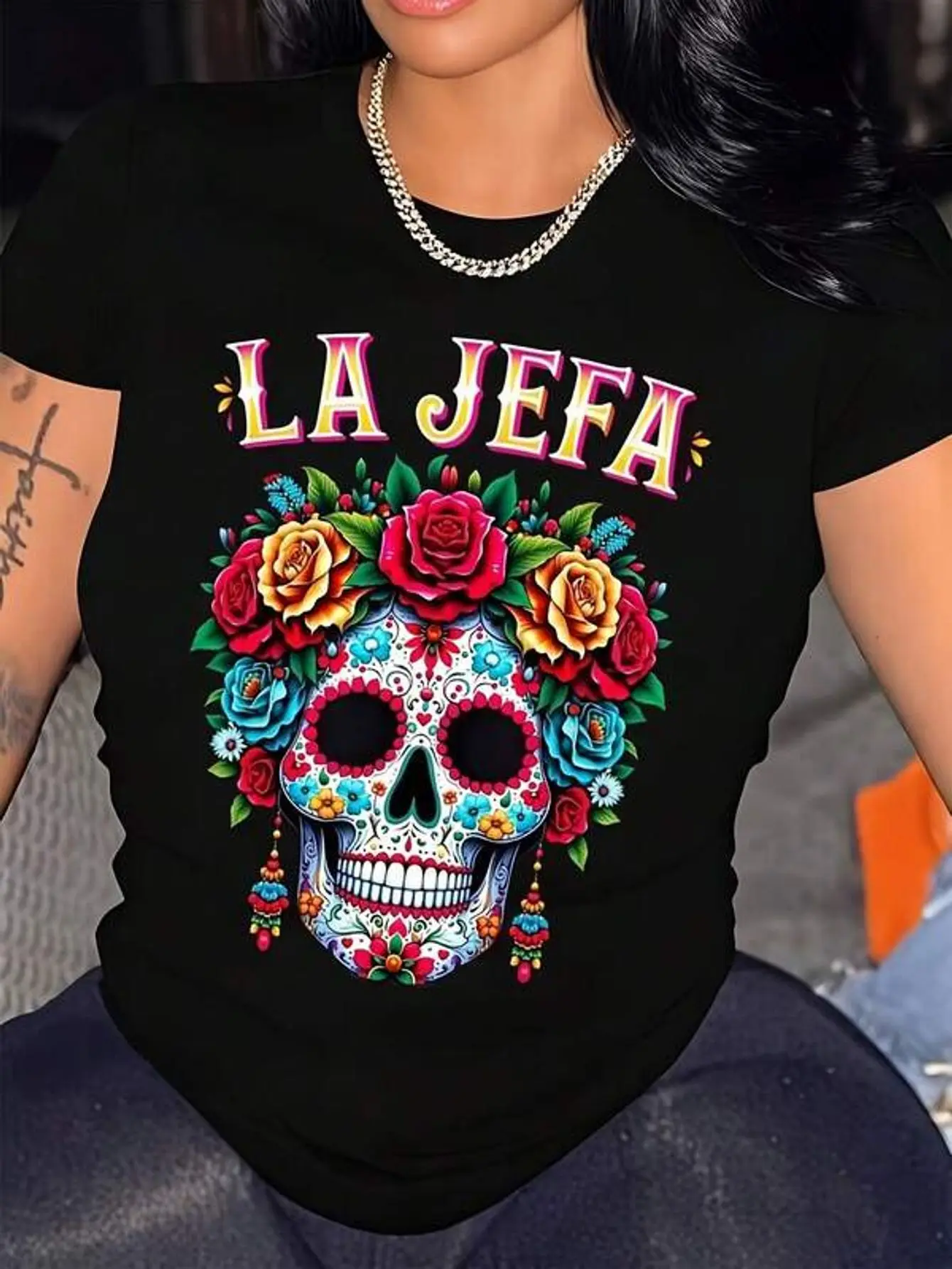 Women'S & Unisex La Jefa Day Of The Dead Sugar Skull T-Shirt - Mexican Folk Art Floral Print With La Calavera Catrina Design, Soft Breathable, Lightweight Short Sleeve Crew Neck, S-5XL Sizes For Halloween, Día De Los Muertos Celebrations & Casual At
