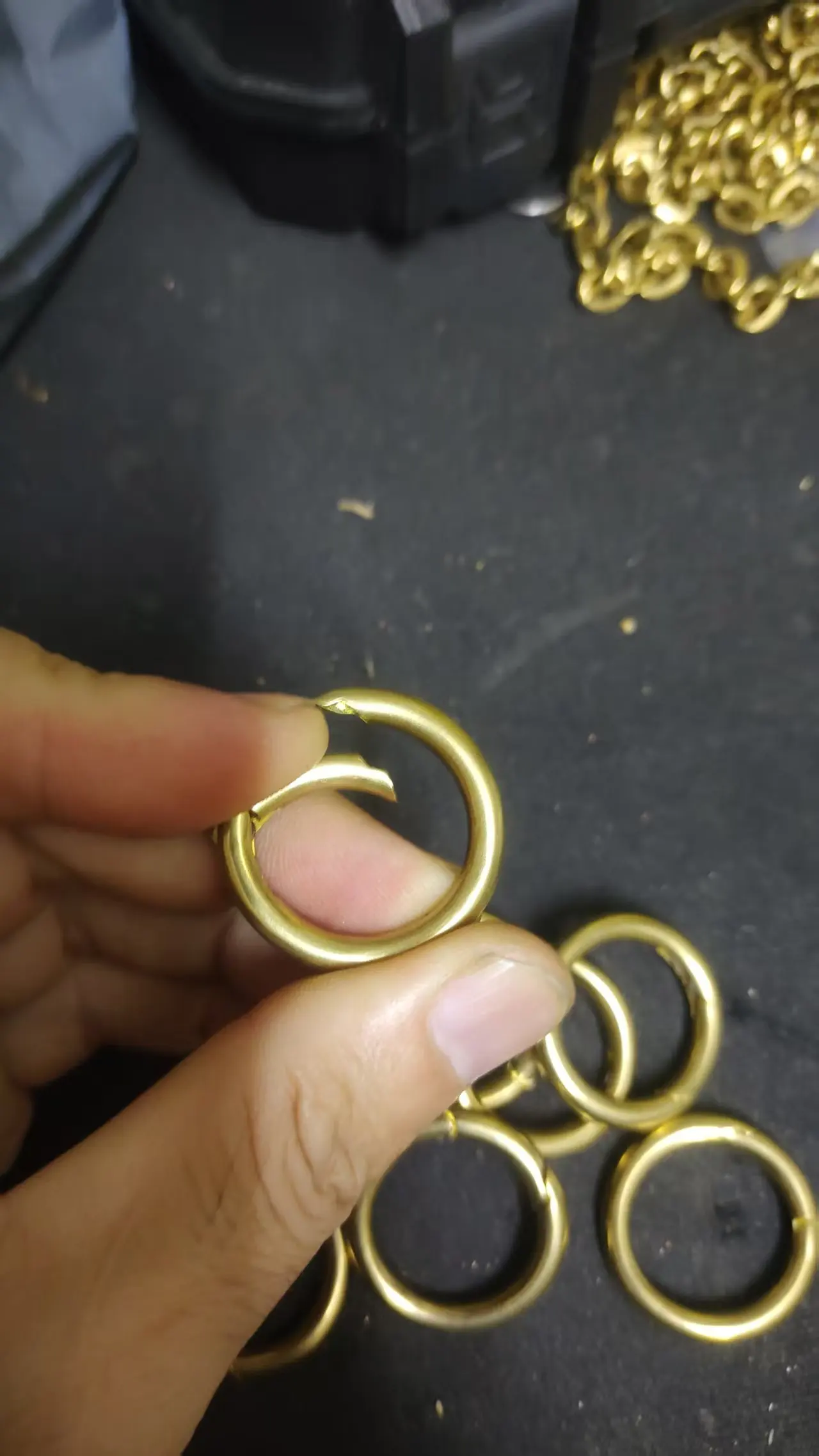 customer order for 200 pcs  30mm 1.2inch Fine polised Solid Brass round circle spring Snap carabiner clasp