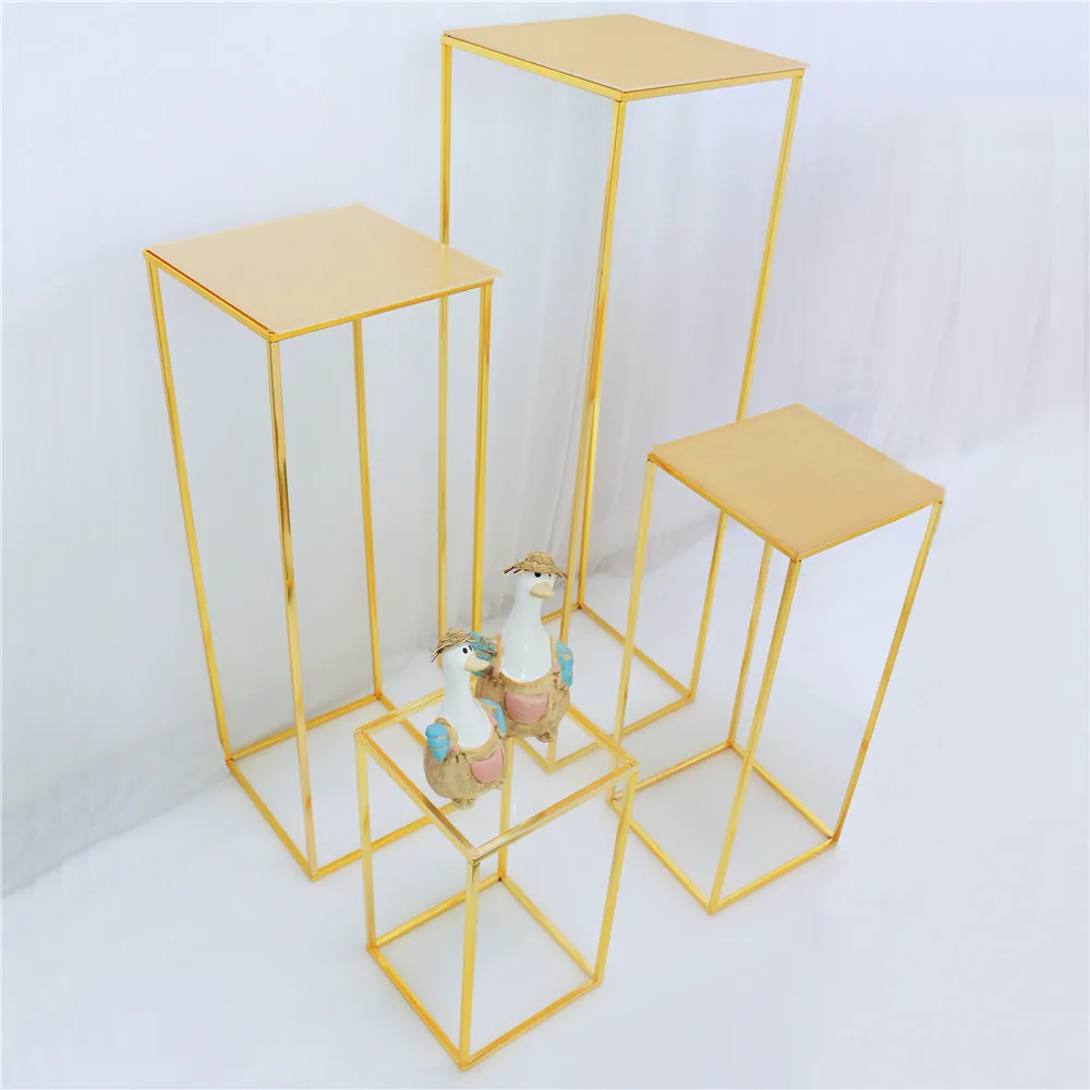 

Flone 4pcs/set Shiny Gold Cake Stand with Transparent Acrylic Cover Cuboid Flower Stand Wedding Centerpieces Home Decoration