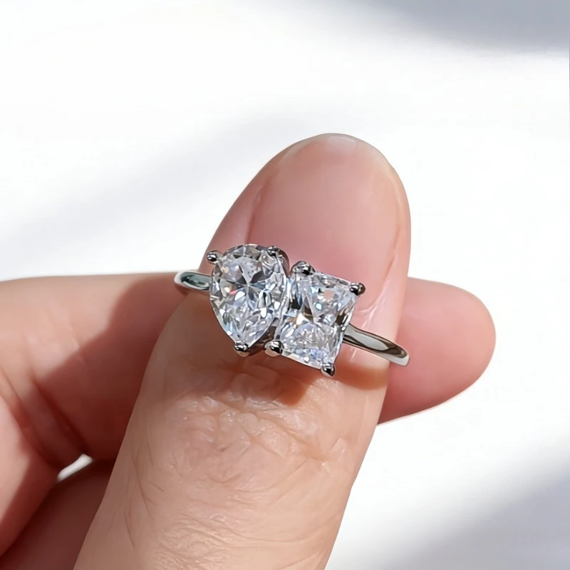 S925 Silver 1 Carat Water Drop Square Double Stone Moissanite Personalized European and American Fashion Wedding Engagement Ring