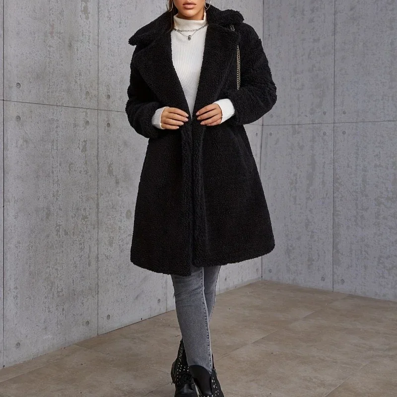 Elegant Lapel Plush Jacket for Women Chic Versatile Warm Solid Color Coat Durable Jackets with Slant Pockets for Fall/Winter