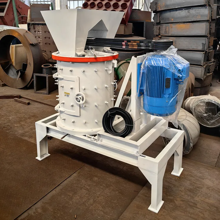 Vertical compound crusher, ore crushing equipment, vertical shaft fine crushing sand making machine, mobile crushing sand making