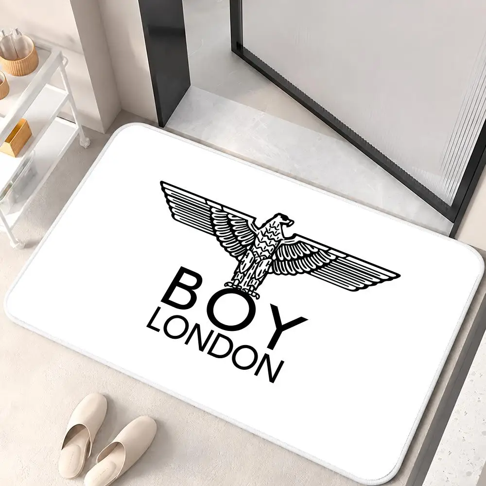 BOY L-LONDON Fashion Luxury Floor Mat Flannel Rug Soft Non Slip Washable Door Mat For Bathroom Bedroom Kitchen Home Decor