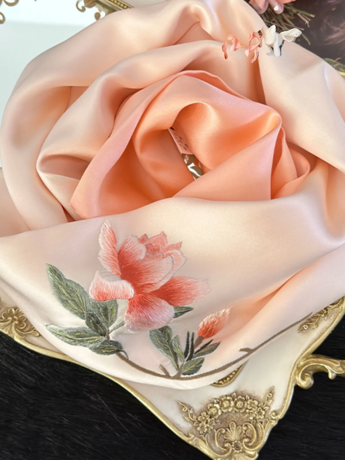 Gardenia scarf, Chinese characteristic gift, commemorative gift, practical and beautiful