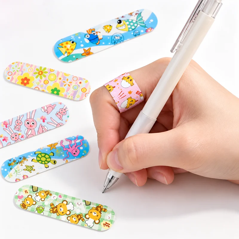 40-80Pcs Random Cartoon Pattern Stickers, Cartoon Patterns of Animals, Fruits, and Stars, Lightweight, Comfortable, and Aesthetically Pleasing Decorative Stickers, Reduce Heel Discomfort, Anti-Friction Cushioning Protective Stickers