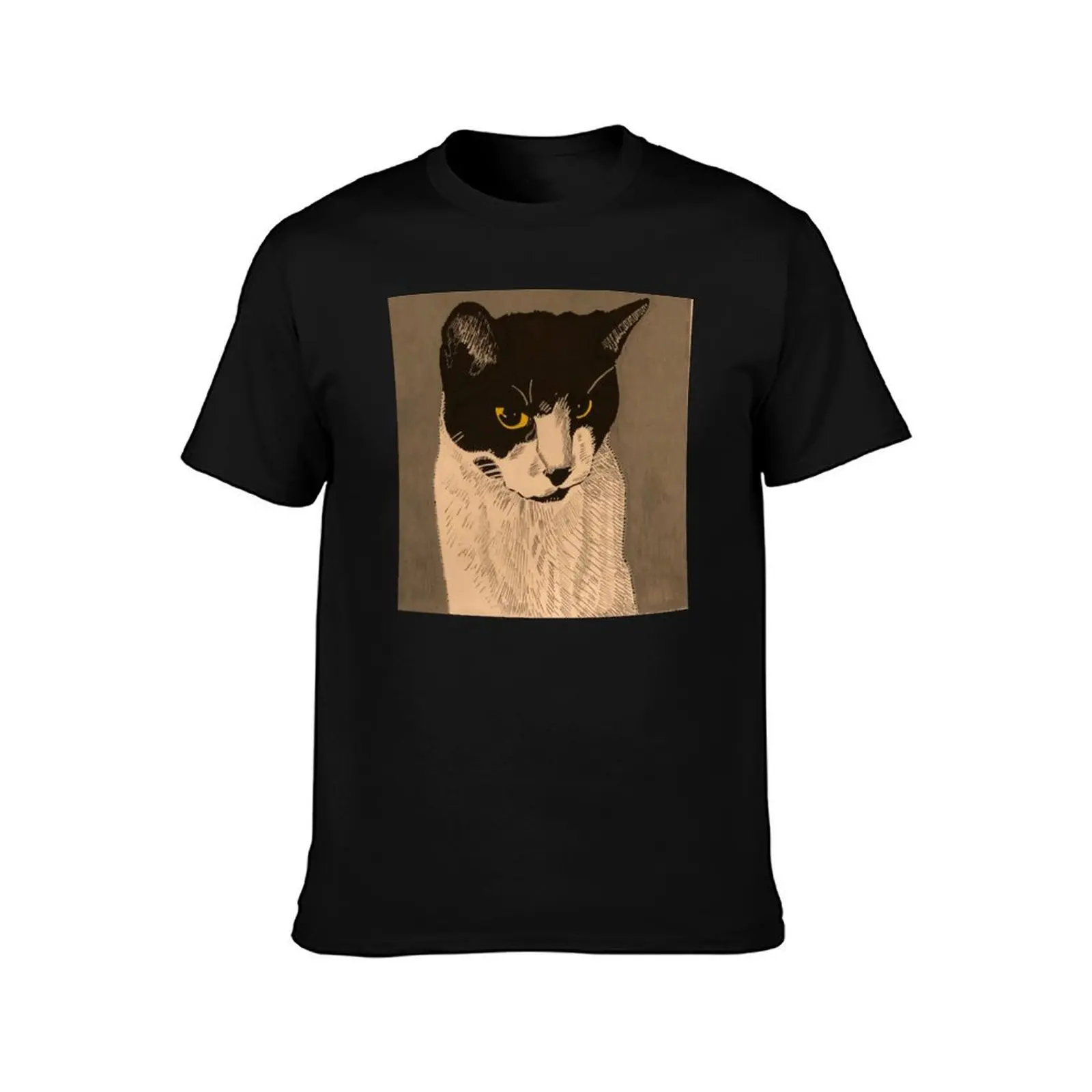 Tengu the pet cat is cute and cuddly artwork T-Shirt Big Size Crew Neck T-Shirt