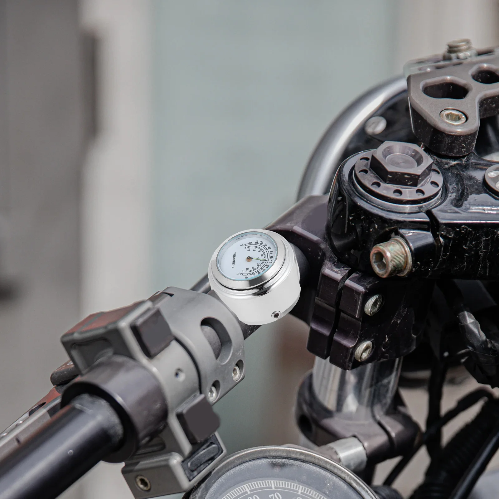 دراجة نارية المقود مقياس درجة الحرارة مقاوم للماء سبائك الألومنيوم مطلي سطح مقاومة للصدمات المقود جبل #5