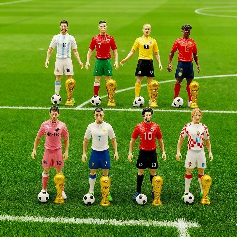 2026 New World Football Star Figurine Lucky Charm Edizione limitata Fan di calcio Doll Star Toy Ornament