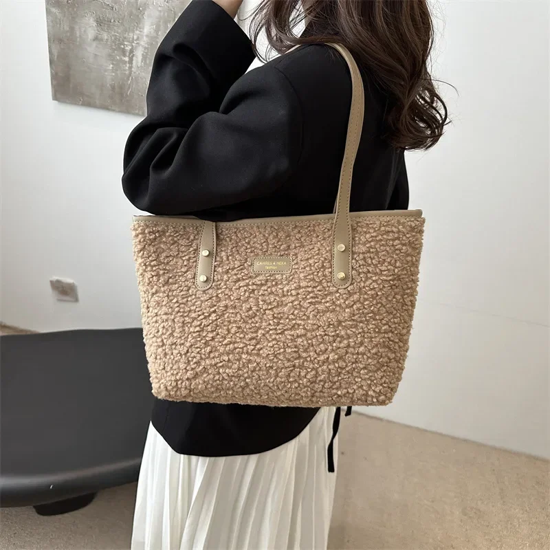 Children Messenger Bag Lamb Wool Fashionable Plush Women Shoulder Bags Tote Bags Purse and Handbag Mother Kids Bags for Girl Sac