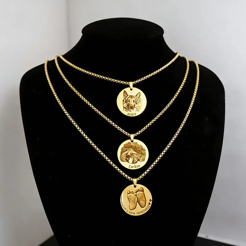 

Custom Laser Engrave Photo Pendant Necklace Couple Necklace Customized Picture Stainless Steel Gifts For Boy Friend Birthday