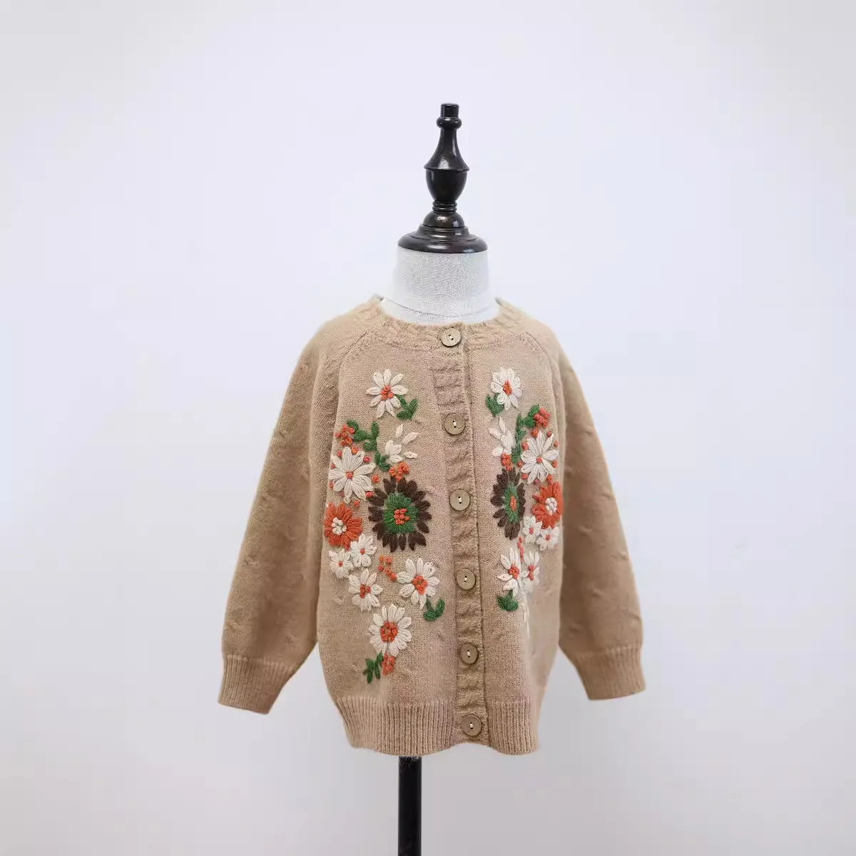 Nordic style new 24 Autumn winter new girl baby heavy hand-embroidered flower knit cardigan brown red