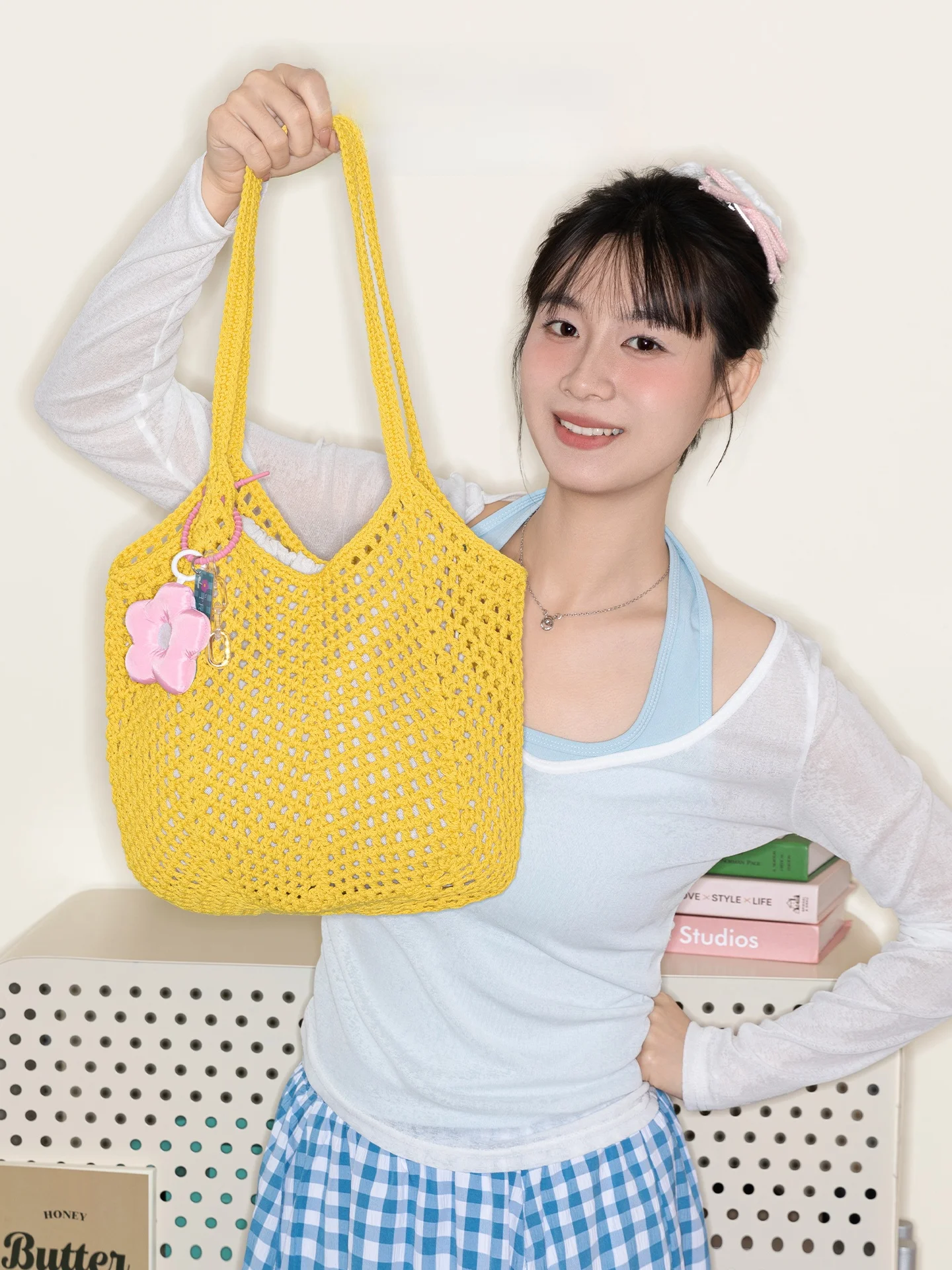 

Large Capacity Beach Knitted Tote Bag Women's Orange Girl Travel Style Single Shoulder Woven Bag Soft Fabric Foldable Handbag