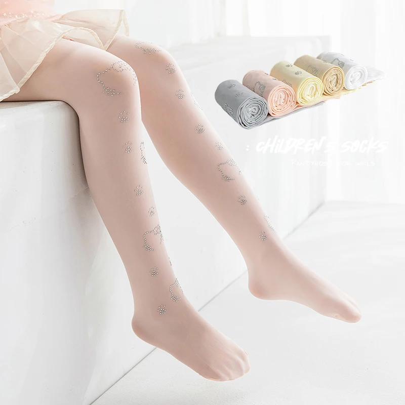 Sweet Kids Cute Cat Paw Shiny Rhinestone Pattern Footed Tights Soft Stretchy Breathable Elastic Waist Lovely Pantyhose for Girls