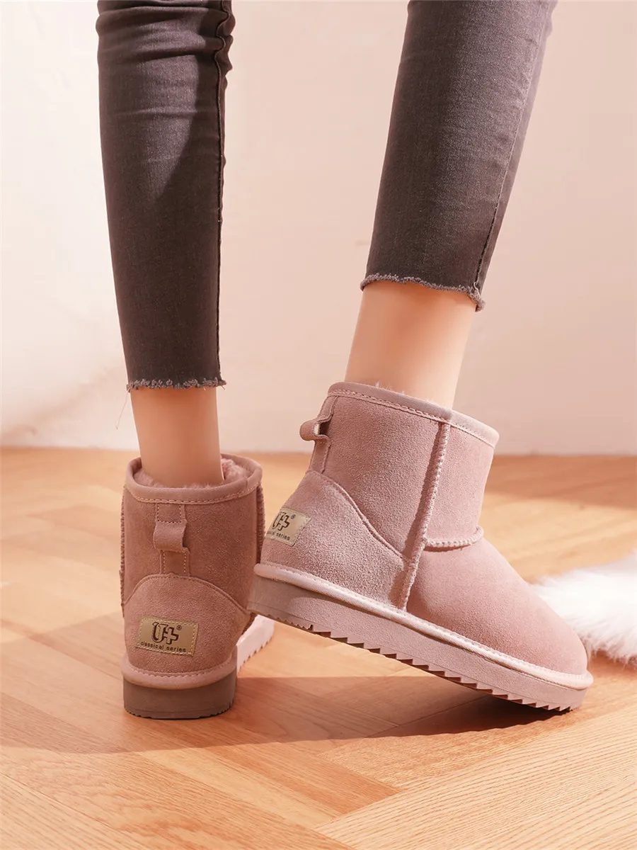 

Новые женские зимние ботинки из натуральной кожи 2025 года, низкие, утепленные, на меху, с круглым носком, в корейском стиле, модные