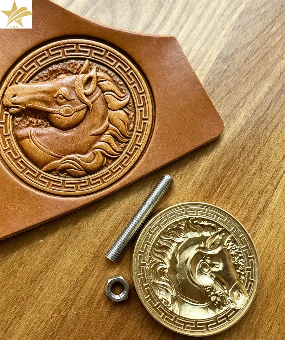 

3D Horse Design Brass Leather Embossing Mold M5 Thread 4cm Custom Logo Leather Hot Stamp Heat Press Die for Leathercraft Making