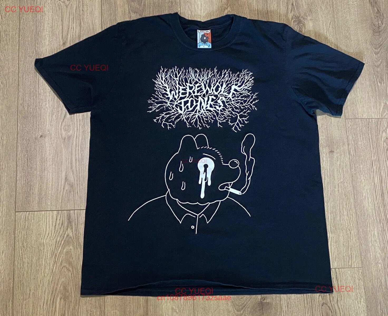 T-shirt noir grand mégg et tranquillement g Simon majestueux elmann loup-garou Jones Below Ambition