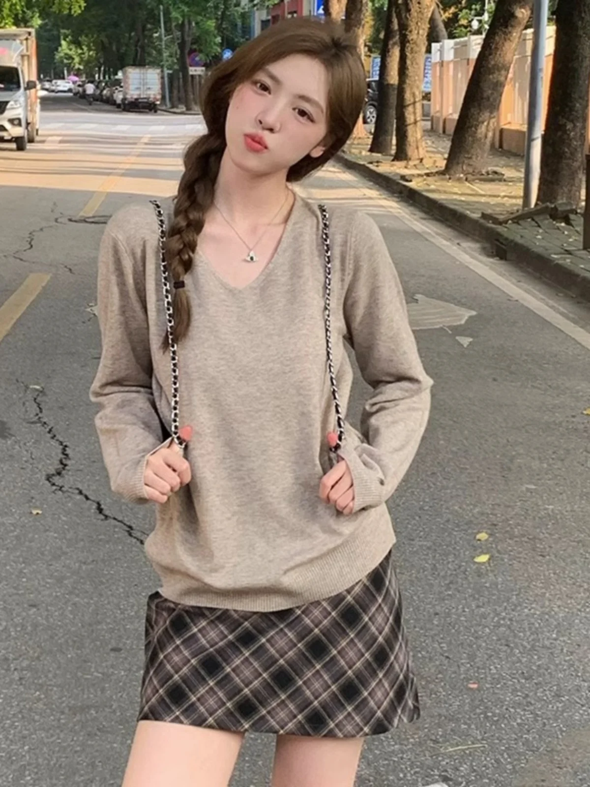 

Women's V-Ne Long Sve Knitted Sweater Loose Comfortable Base Layer irt Chic Autumn Winter Warmth Feels like Home Sle