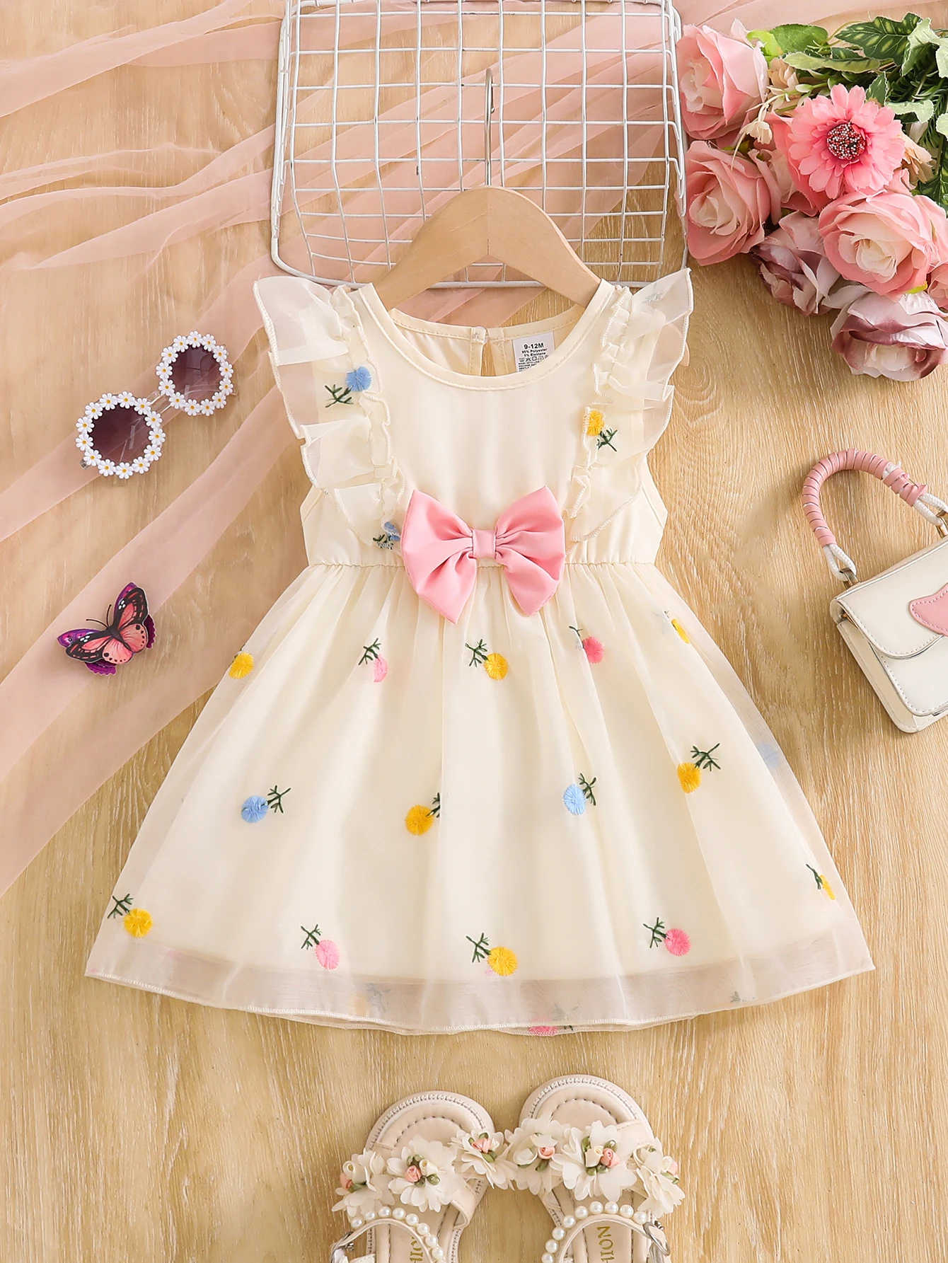 Baby and Toddler Summer Thin Dress Clothing, Children's Comfortable and Simple Floral Embroidered Three-Dimensional Pattern Crew Neck Sleeveless Dress, Children's Clothing, Cute Pink Bow-Decorated Flutter-Sleeve Tulle Puffy Dress for Baby Girls, Youthful and Sweet Ladylike Style, Suitable for Outdoor, Casual, Party, Holiday Gifts