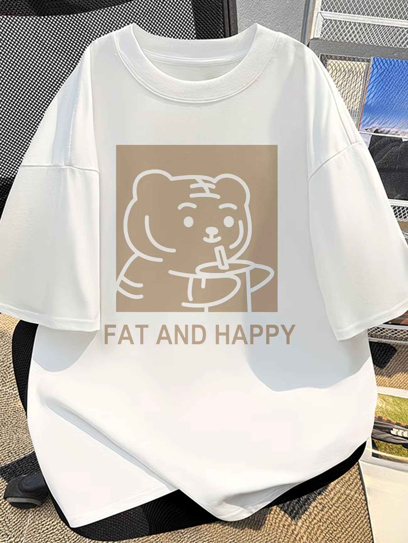 Funny Fat and Happy Tiger T Shirt Women Humor Graphic Tee Cute Animal Drinking Milk Tea Print Summer Casual Fashion Black Top
