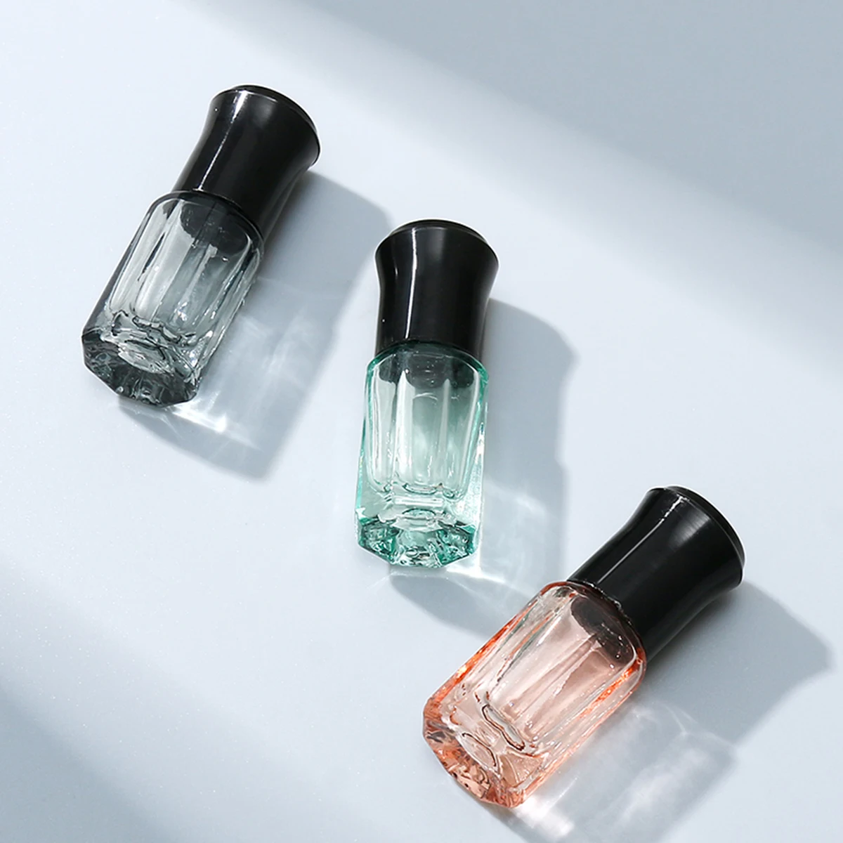 Mini botellas enrollables de vidrio portátiles con forma octogonal, 3 uds., 3ml, con bola de acero, perfectas para viajar y almacenar cosméticos