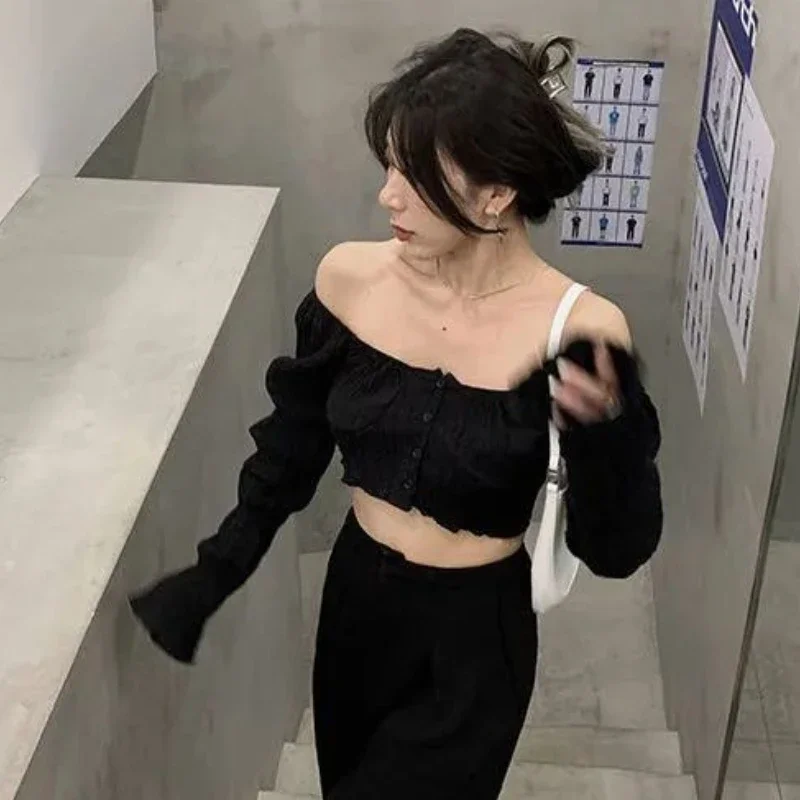Zwarte Shirts Vrouwen Lange Mouw Crop Tops High Street Sexy Minimalistische Elegante Lente Y2k Kleding Slanke Ulzzang Esthetische Camisas