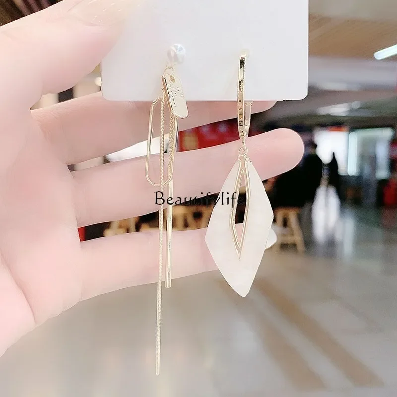 European and American temperament fashion personality AB asymmetrical geometric fringed earrings exaggerated earrings