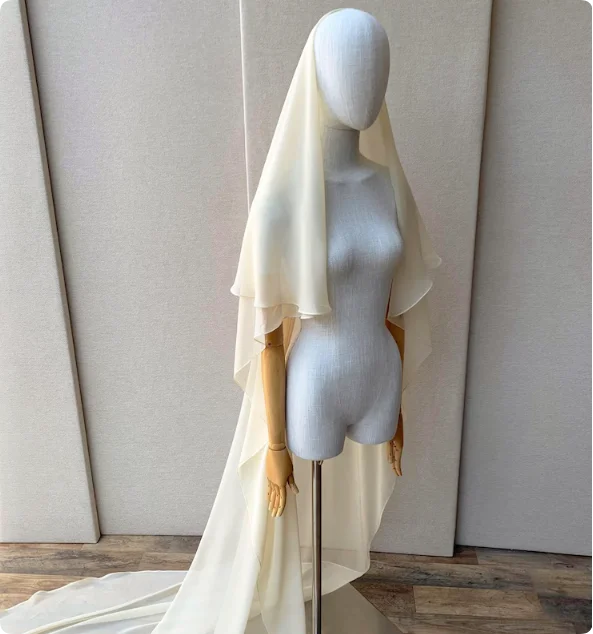 velo-da-chiesa-in-chiffon-abito-da-sposa-haute-couture-velo-in-chiffon-color-champagne