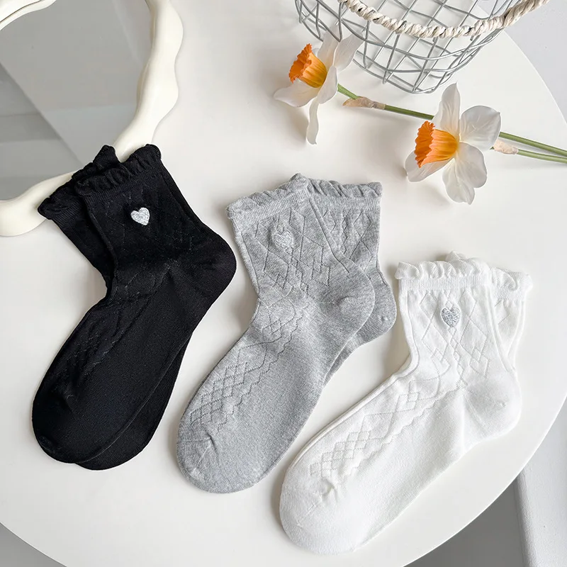 Spring Summer Thin Embroidered Love Socks Bubble Mouth Tube Socks Fashion Lace Casual Cotton Socks for Women