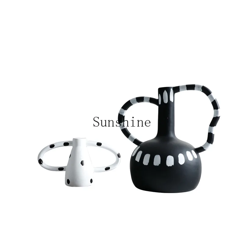 Black and white polka dot flower ware resin ornament model house home entrance living room simple vase