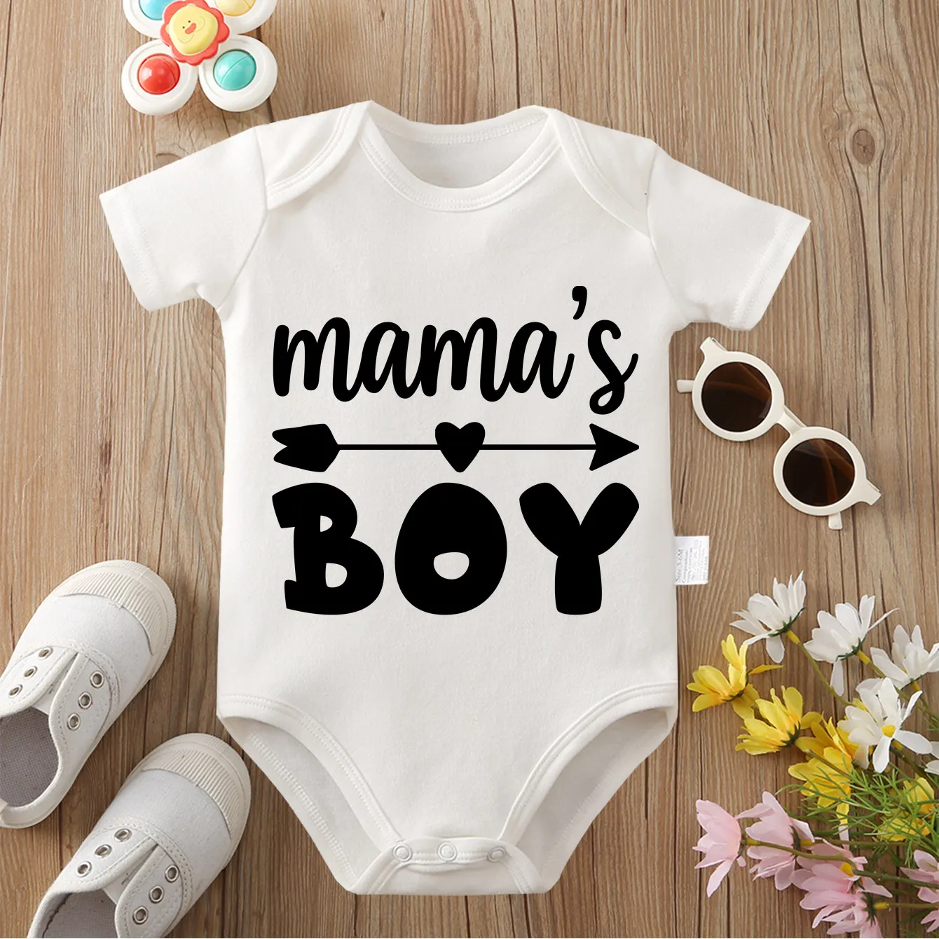 

Pure Cotton Cloths Happy Joyful Family Exquisite Print Comfortable Onesie Bodysuit for Baby Jumpsuit for 0 To 12 Months Newborn