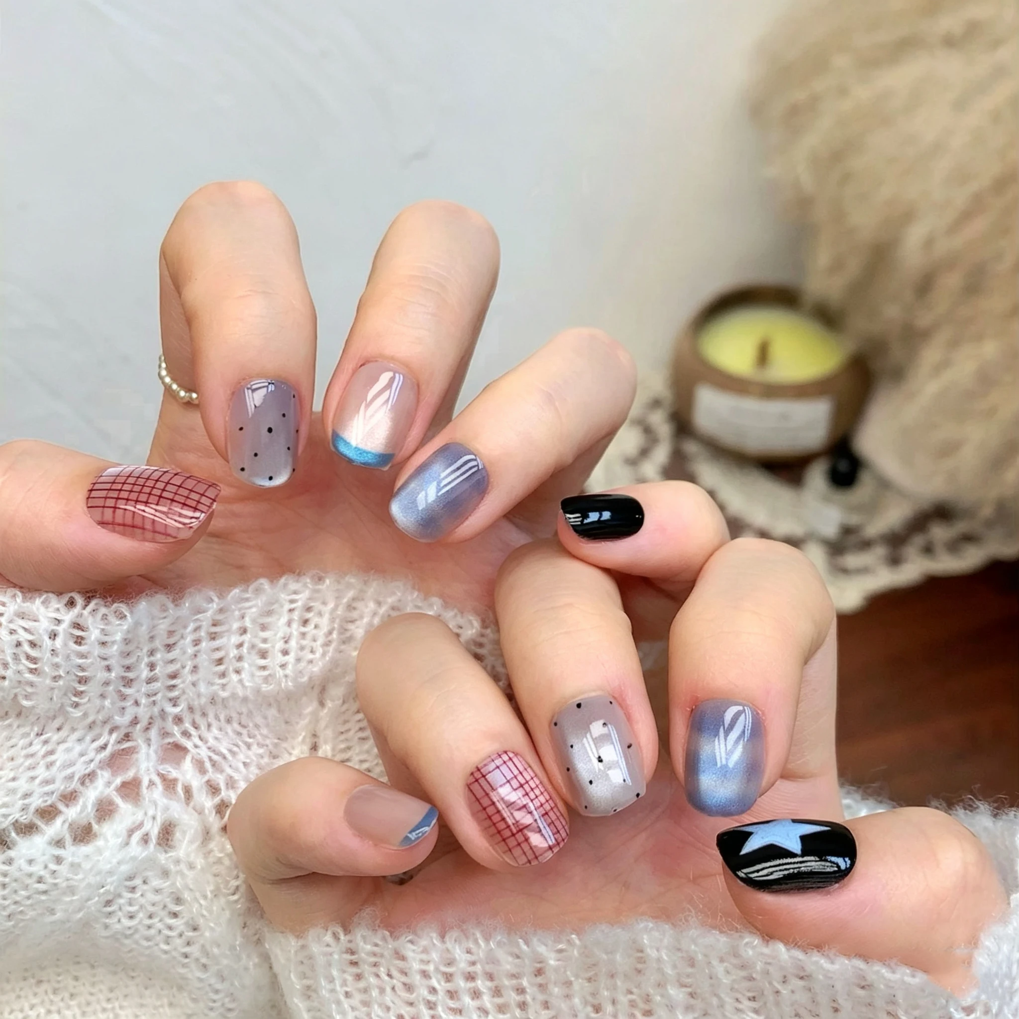 10Pcs Short Square Press On Nails Blue Cat Eye Star Plaid Y2K Fake Nails Full Cover Reusable Wearable False Nail Tips For Women