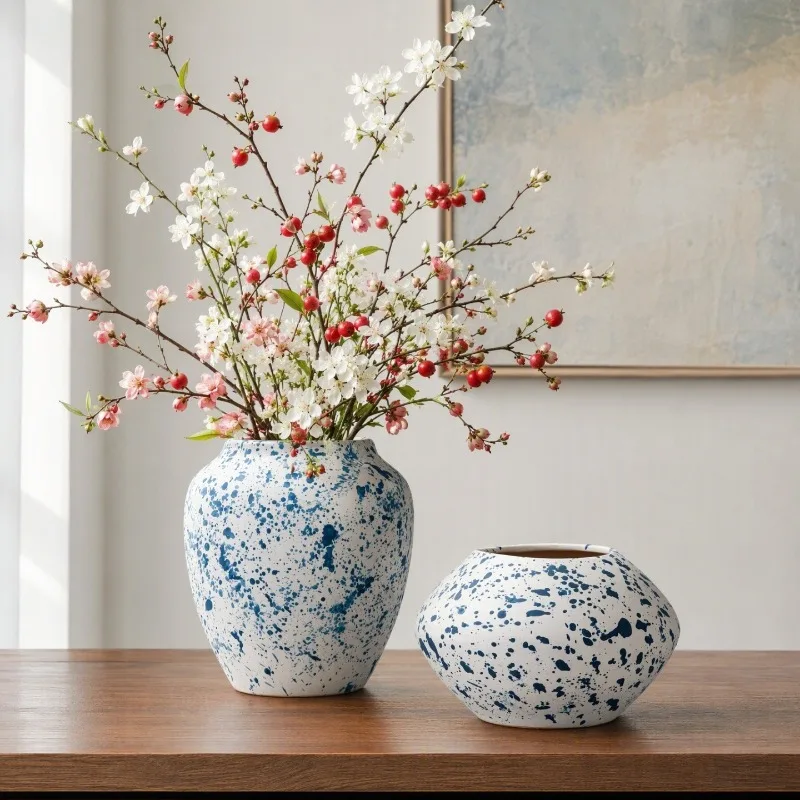New Chinese creative white and blue ink splashing ceramic vase ornament, high-end living room flower arrangement ornament