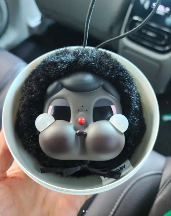 

POPMART Crybaby Thailand: Лимитированная серия «Сюрприз-яйцо» из Бангкока – интересная коллекционная игрушка, подарок на день рождения