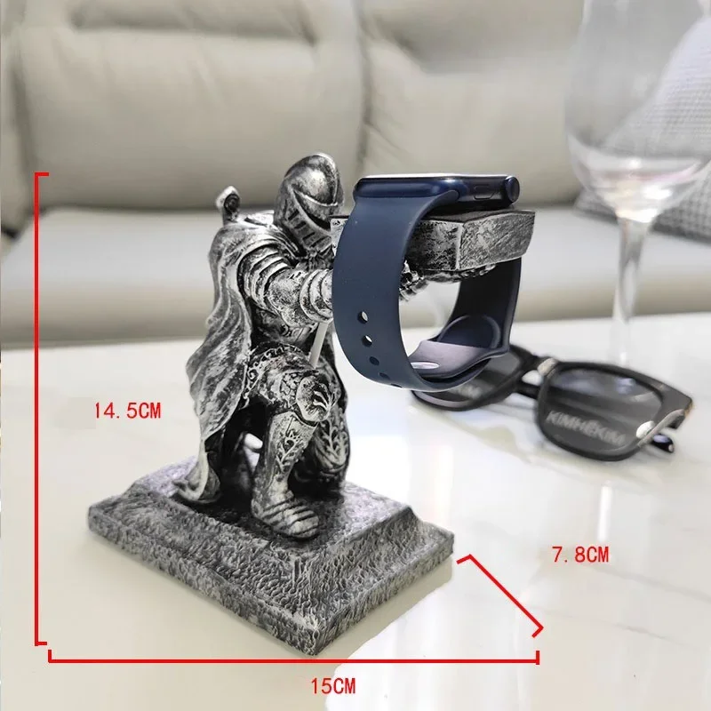 Resina Criativa Watch Stand Knight, Personalizado Apple Watch Display, Carregador De Armazenamento, Organizador De Relógios De Pulso, Acessórios