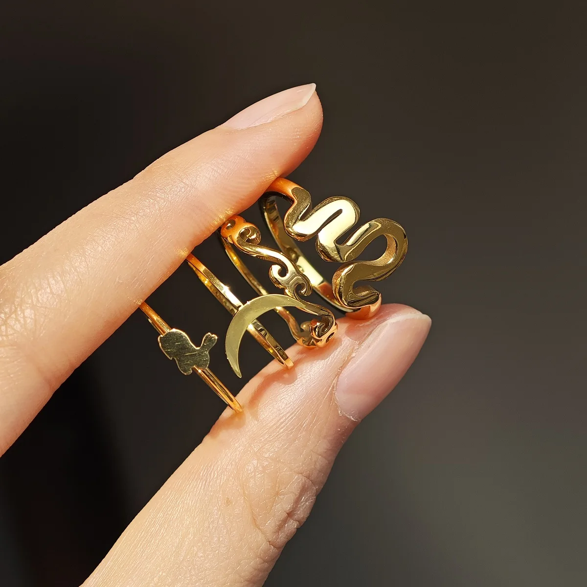 New Ins Stainless Steel Plated 18k Gold Cute Abstract Moon Ring Vintage Cloud Rings For Women Fashion Jewelry image 2