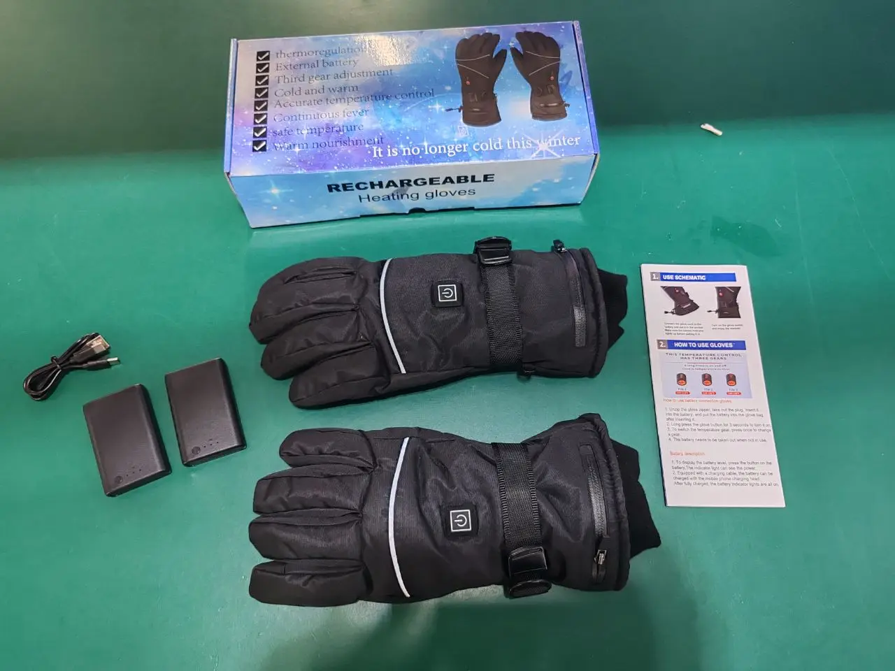 

2026Heated Gloves for Men Women Rechargeable Battery Electric Gloves Winter Gloves for Outdoor Camping