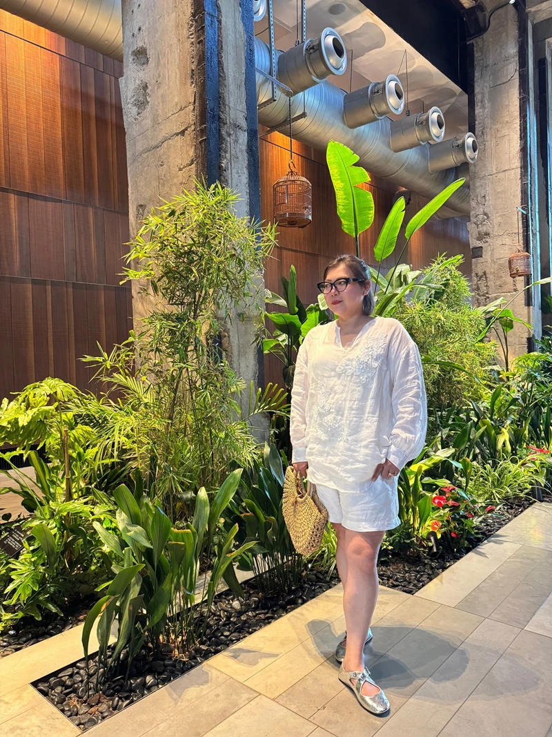 

Женская летняя блузка больших размеров Rose Sister с объемной цветочной вышивкой, из льняной ткани в клетку, в корейском стиле, свободного кроя, немнущаяся, с длинными рукавами