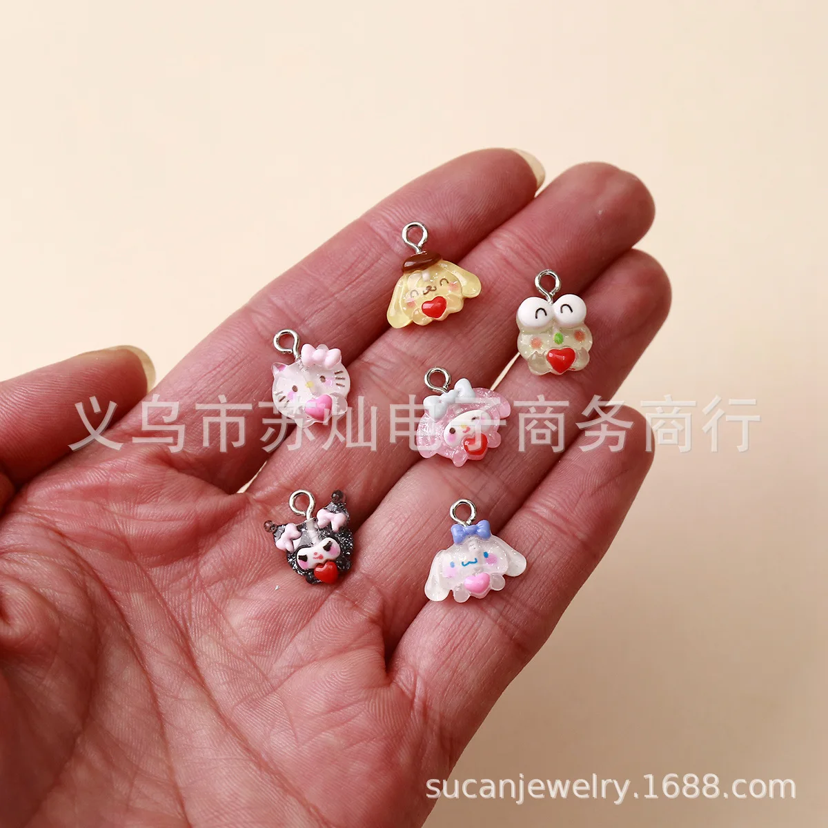 10pcs Hello Kitty Keychain Parts Charms Kuromi Mymelody Resin Ornaments for DIY Earring Necklace Bracelet Crafts Accessories