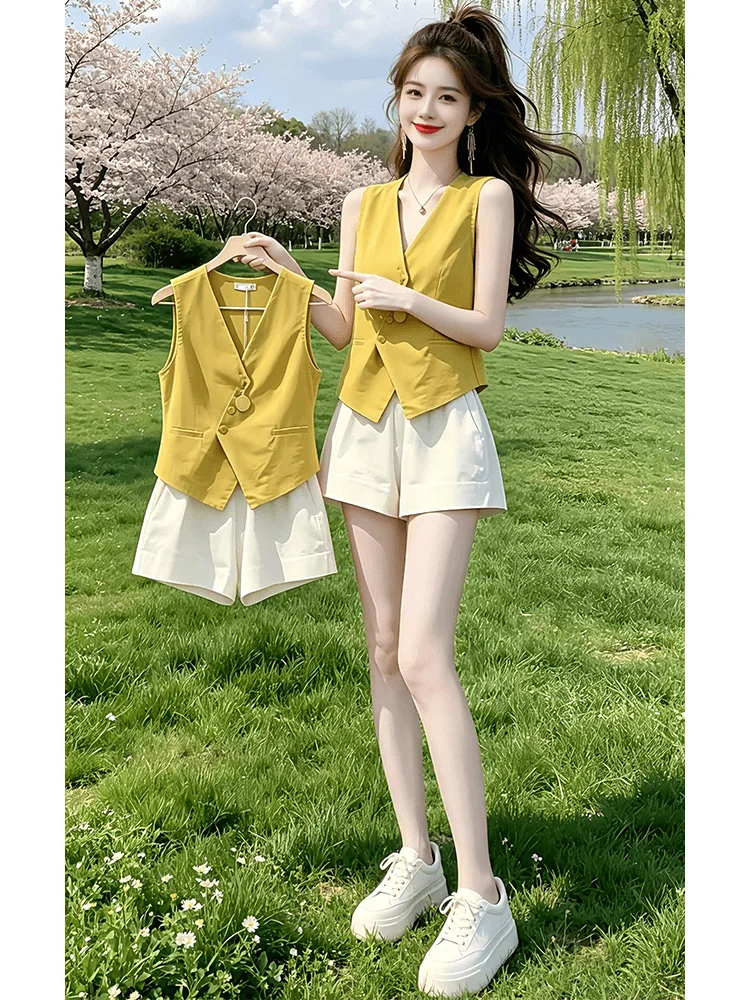Fashionable Commute Ready Women's Summer Sleeveless Tank Top And Wide Leg Shorts Set High Waist Casual Style mid Thickness
