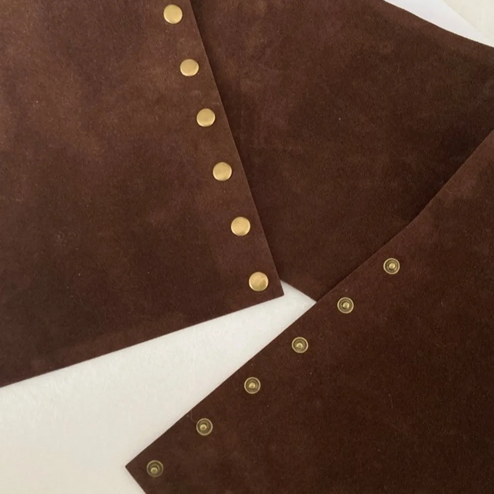 cinto-de-cintura-estilo-corpete-ultra-largo-com-textura-rebites-decorativos-e-faixa-de-cintura-em-camurca-sintetica-irregular-estetica-cor-marrom-estilo-maillard-para-sobretudo