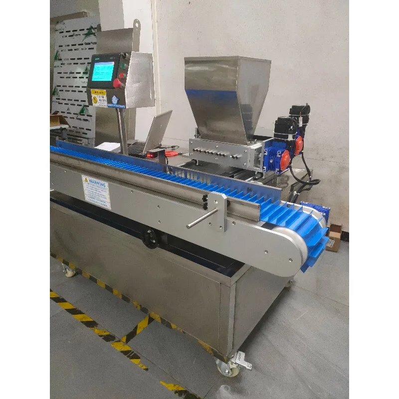 Commercial  Automatic Cake Filling Pastry Cream Injecting Croissant Bread Cake and Egg Roll Stuffing Machine Customized