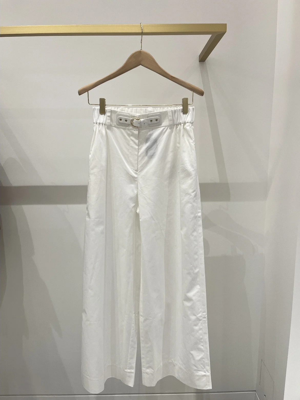 

High Waist Wide Leg Casual Pants White Versatile Early Spring Decorative Button Heidd Ladies Straight Cut Cotton Trousers